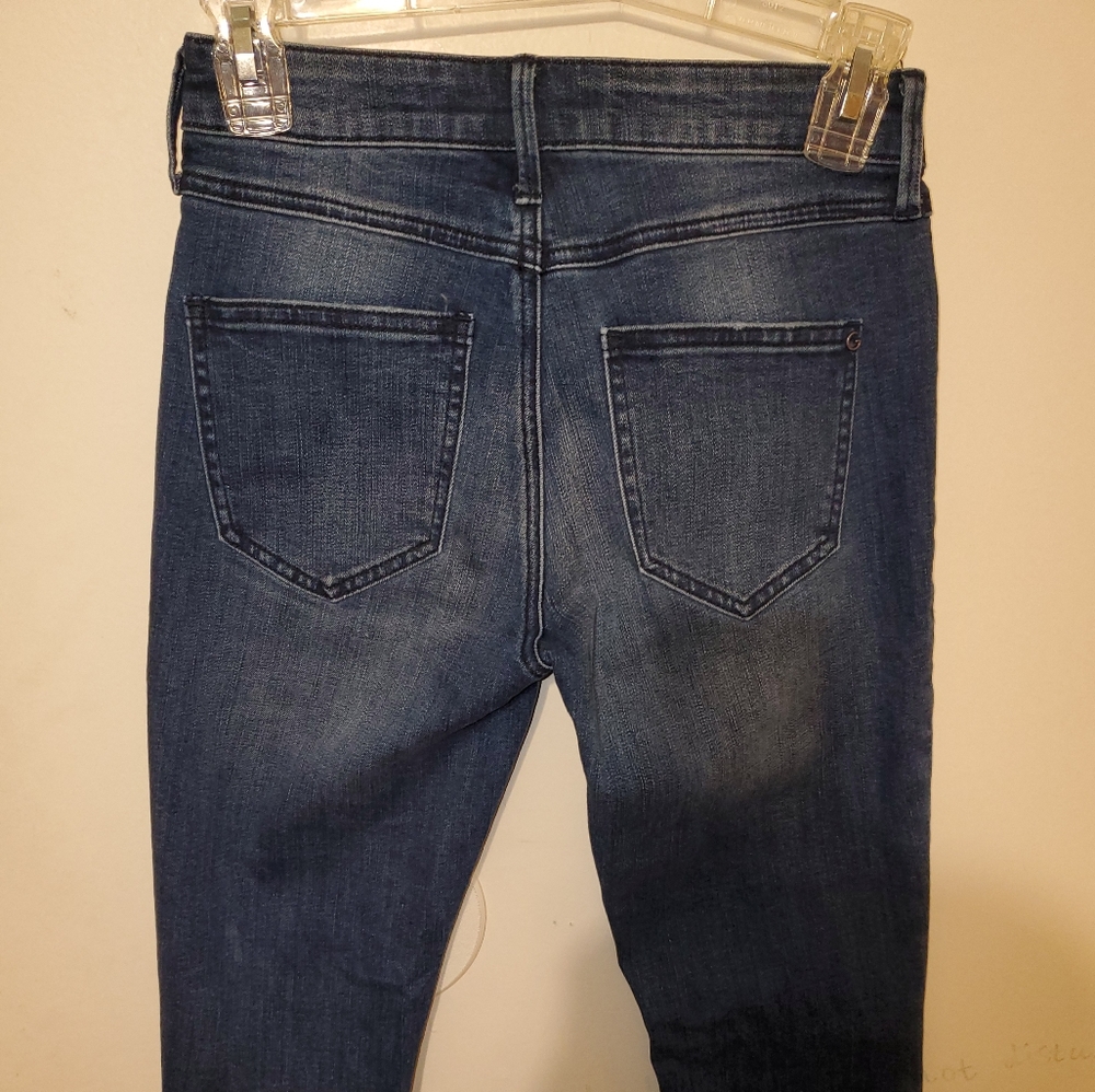 Jean's/capris - Picture 2 of 3